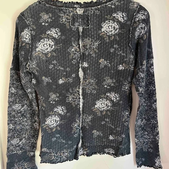 Free People We The Free Sz M Floral Shirt - Picture 3 of 3